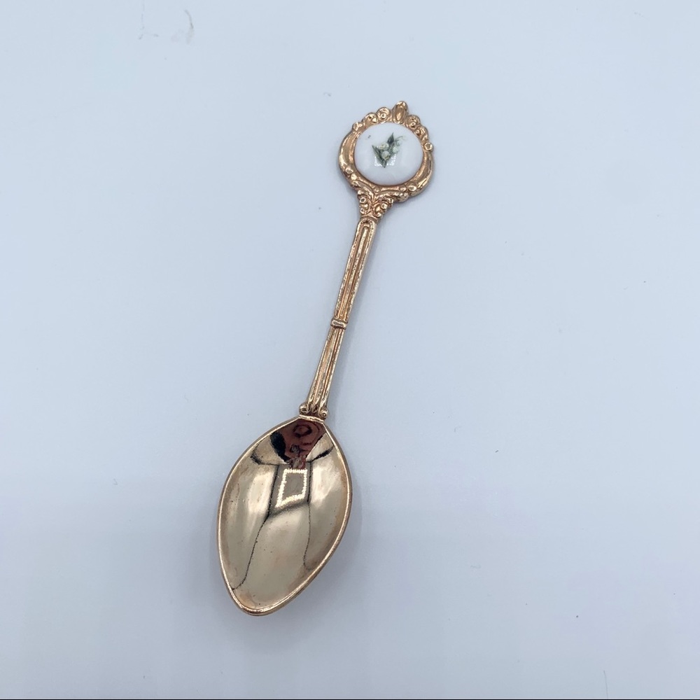 Gold Painted Metal Flower Tea Spoon